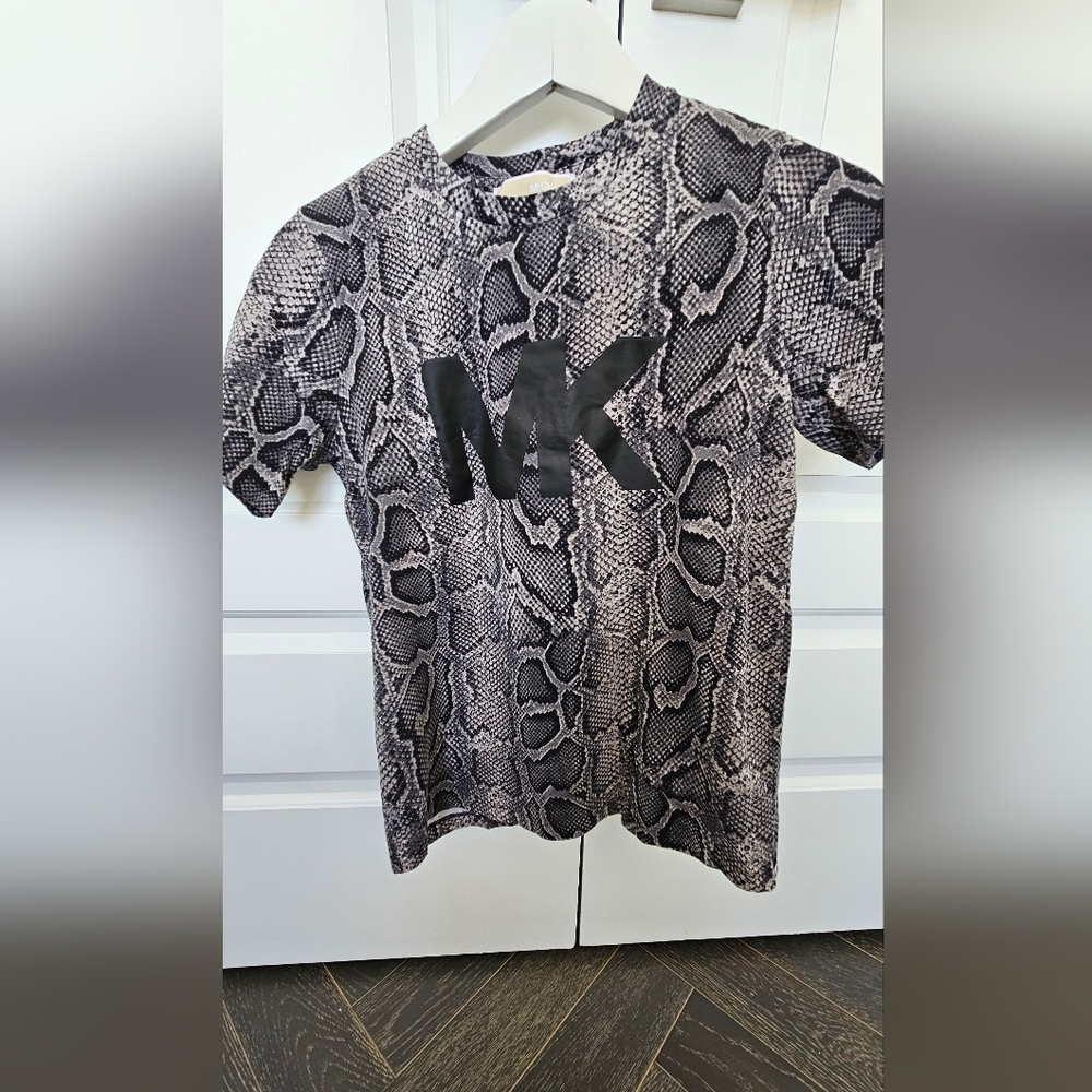 Michael Kors Snake Print T-Shirt - Black and Gray